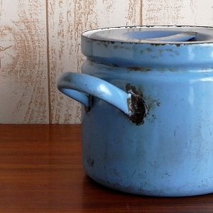 画像5: チェコ　古いホウロウのお鍋（水色）