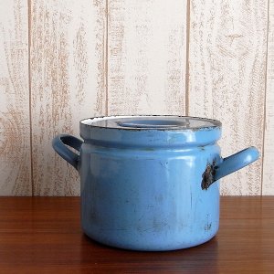 画像1: チェコ　古いホウロウのお鍋（水色）